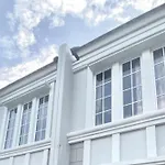 Verse Guest House